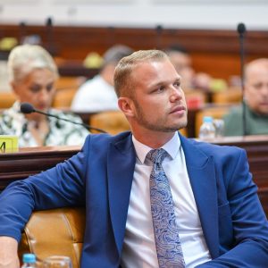 Градоначелник: Пронашли смо начин за исплату субвенција пољопривредницима, сутра састанак са ХО „Партнер“ Градоначелник: Пронашли смо начин за исплату субвенција пољопривредницима, сутра састанак са ХО „Партнер“