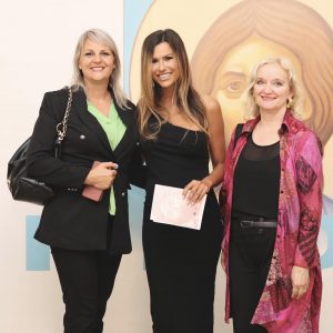 У Банском двору отворена изложба „Агиос“, присуствовали и представници Града У Банском двору отворена изложба „Агиос“, присуствовали и представници Града