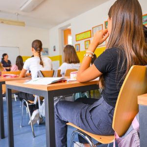 Донација пријатеља из Швајцарске: Опрема у вриједности од 50 хиљада евра распоређена по основним школама у граду