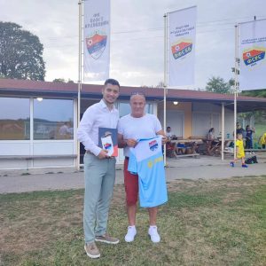 Gradski menadžer posjetio FK „Polet“, na poklon garnitura dresova