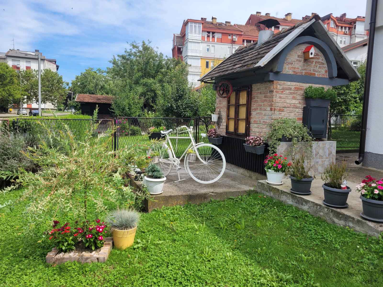  Фото архива