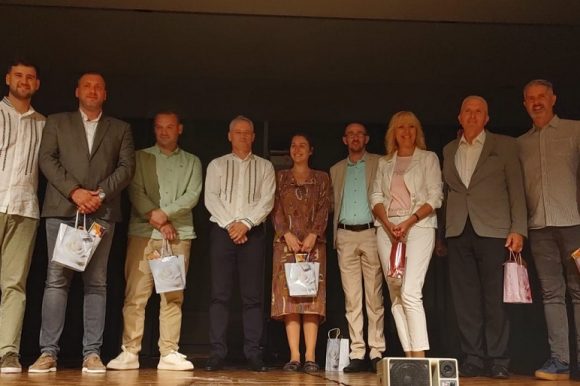 Друго „Бањалучко вече“: Представници Града боравили у Швајцарској, презентовали нову апликацију која омогућава електронско подношење захтјева