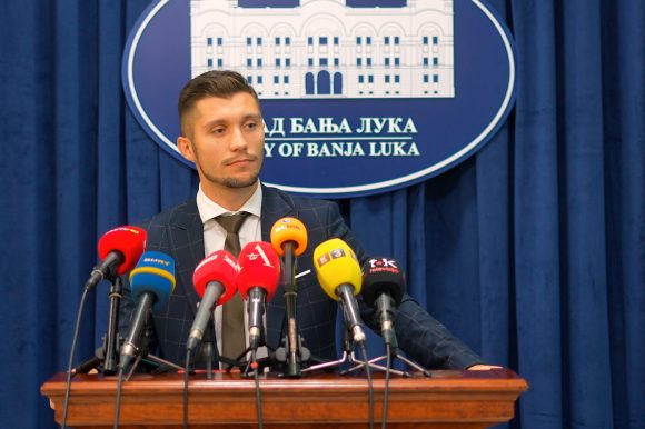 Градски менаџер: Прекршен рок за заказивање сједнице Скупштине Града, позивам ресорно Министарство да спријечи кршење закона Градски менаџер: Прекршен рок за заказивање сједнице Скупштине Града, позивам ресорно Министарство да спријечи кршење закона