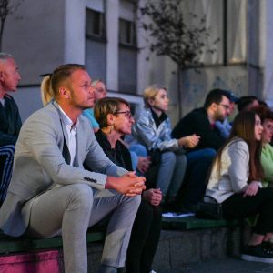 Заједно са мјештанима МЗ Центар 1 градоначелник уживао у концерту ученика Умјетничке школе