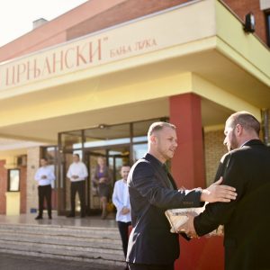 Двије деценије ОШ „Милош Црњански“, свечаности присуствовао и градоначелник