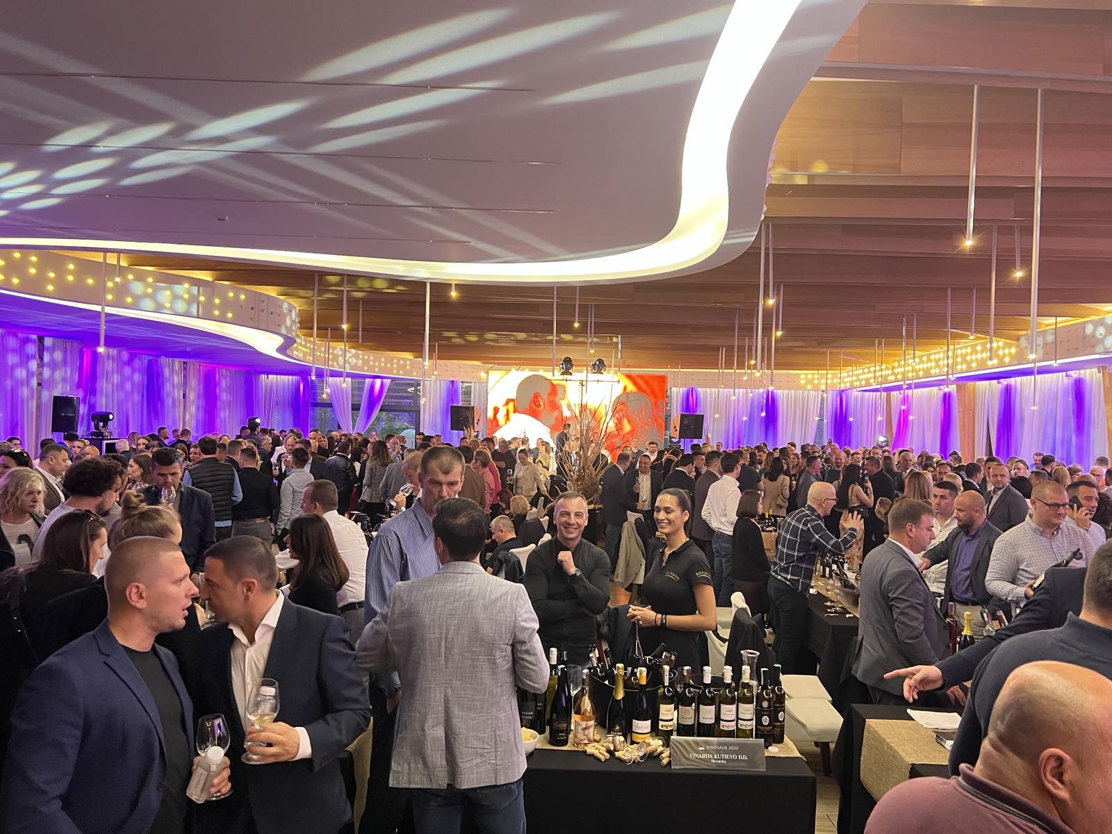  Фото архива