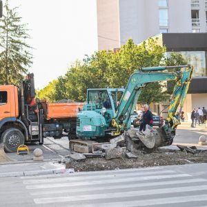 Још једна велика измјена саобраћаја у центру града: Почели радови на спајању улица Краља Петра I Карађорђевића и Видовданске
