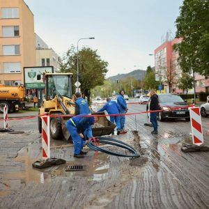 Градоначелник: Радови на кружној раскрсници у Книнској улици теку предвиђеном динамиком