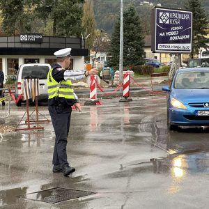 Градоначелник захвалио припадницима МУП-а на асистенцији: У наредним данима готов пројекат једносмјерног саобраћаја