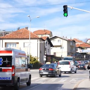 Још један успјешан пројекат: Бања Лука добила први паметни семафор који детектује возила хитне помоћи и ватрогасне службе