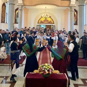 Градоначелник присуствовао литургији у Храму на Петрићевцу, основано КУД „Српски витезови-Петрићевац“ Градоначелник присуствовао литургији у Храму на Петрићевцу, основано КУД „Српски витезови-Петрићевац“