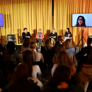 У оквиру кампање „16 дана активизма“ одржана панел дискусија, присуствовали и представници Града У оквиру кампање „16 дана активизма“ одржана панел дискусија, присуствовали и представници Града