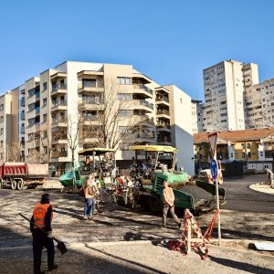 У току асфалтирање: Данас постављање кружног тока код „Миликја“ и пуштање саобраћајнице у функцију