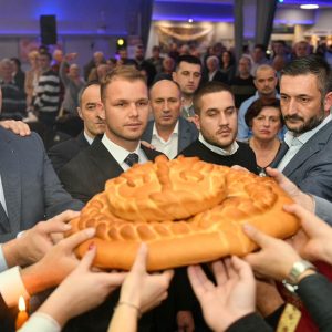 Обиљежена крсна слава и Дани Српске Крајине, присуствовао и градоначелник