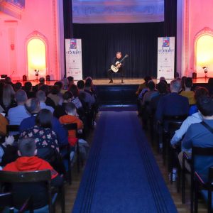 У Банском двору отворен пети по реду Фестивал гитаре, присуствовали и представници Града