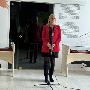 Представници Града присуствовали отварању изложбе „Расна дијагноза: Цигани“