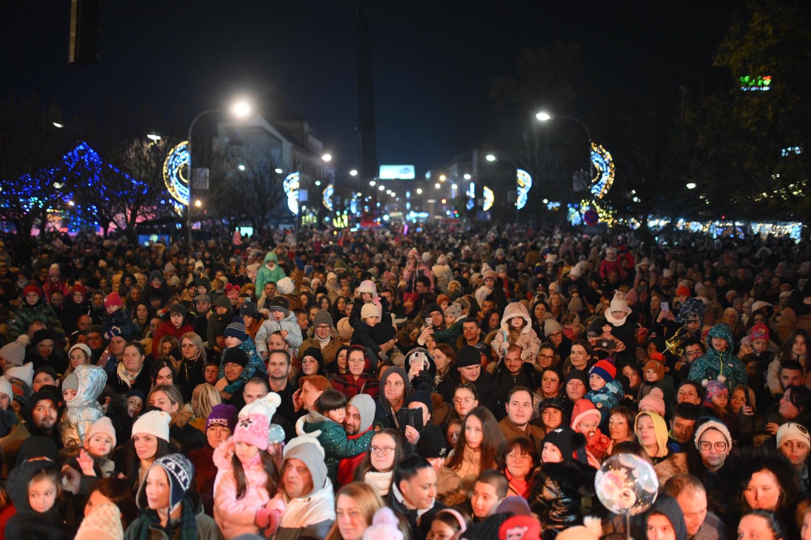  Фото илустрација