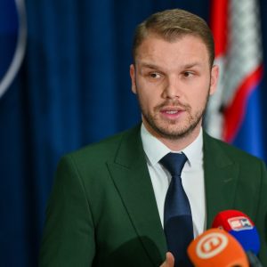 Градоначелник поручио: Од Скупштине Града очекујем само да раде