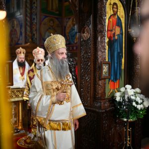 Дан Републике Српске: Градоначелник присуствовао Светој архијерејској литургија у Храму Христа Спаситеља Дан Републике Српске: Градоначелник присуствовао Светој архијерејској литургија у Храму Христа Спаситеља