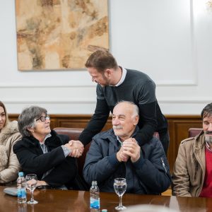 Градоначелник уручио додатна рјешења о бесплатној легализацији објеката Градоначелник уручио додатна рјешења о бесплатној легализацији објеката