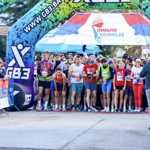 Одржана улична трка „Tрчимо за Српску“, учествовао и градоначелник