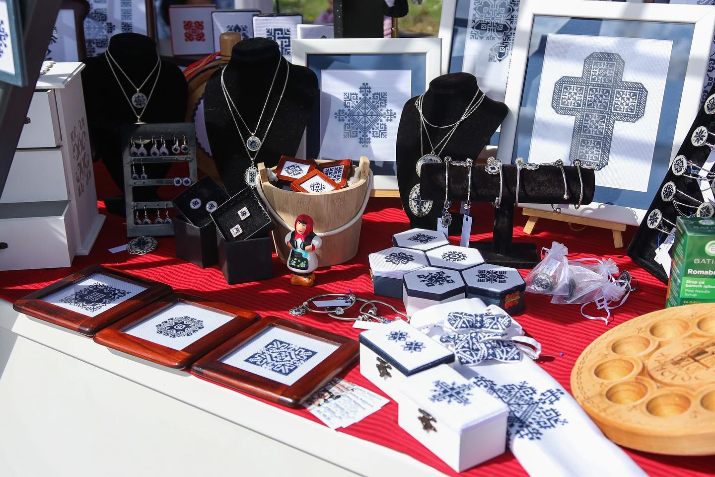  Фото илустрација