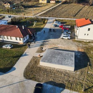 Gradonačelnik obišao radove na izgradnji pozornice u Gornjoj Piskavici Gradonačelnik obišao radove na izgradnji pozornice u Gornjoj Piskavici