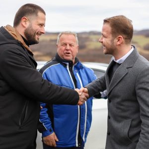 Градоначелник најавио рјешење дугогодишњег проблема: И засеок Милетићи у Колима добија воду