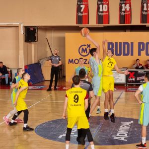 Успјешно завршена Лига такмичења основних и средњих школа у кошарци