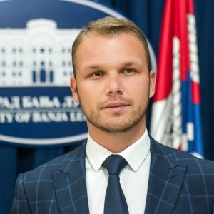 Gradonačelnik: Besplatna godišnja parking karta za dobrovoljne davaoce krvi koji su krv donirali više od 30 puta Gradonačelnik: Besplatna godišnja parking karta za dobrovoljne davaoce krvi koji su krv donirali više od 30 puta