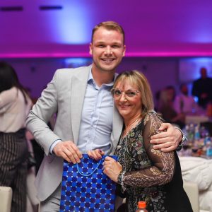 Поводом Дана жена и новог повећања плата, градоначелник са радницама Центра за предшколско васпитање и образовање Поводом Дана жена и новог повећања плата, градоначелник са радницама Центра за предшколско васпитање и образовање