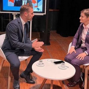 Градоначелник Станивуковић честитао Брнабићевој на избору за предсједника Народне скупштине Републике Србије