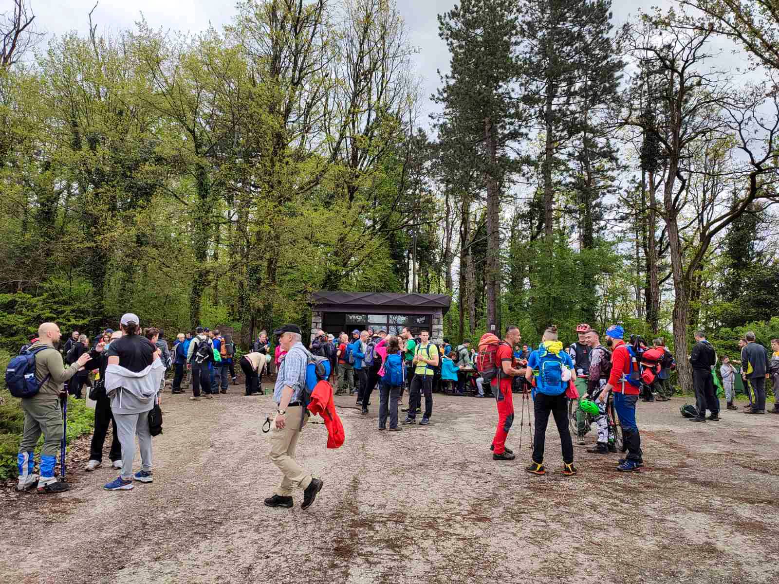  Фото илустрација 