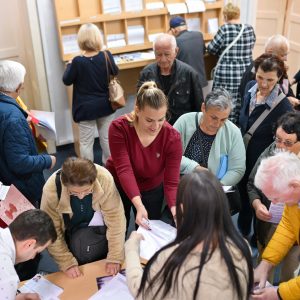 Велика заинтересованост: Преко 2.000 захтјева за бесплатан превоз за пензионере и лица старија од 65 година Велика заинтересованост: Преко 2.000 захтјева за бесплатан превоз за пензионере и лица старија од 65 година