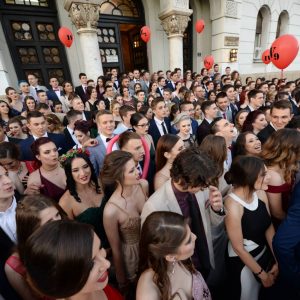 Бесплатне матуре: Почела исплата, данас исплаћена новчана подршка за 445 матураната Бесплатне матуре: Почела исплата, данас исплаћена новчана подршка за 445 матураната