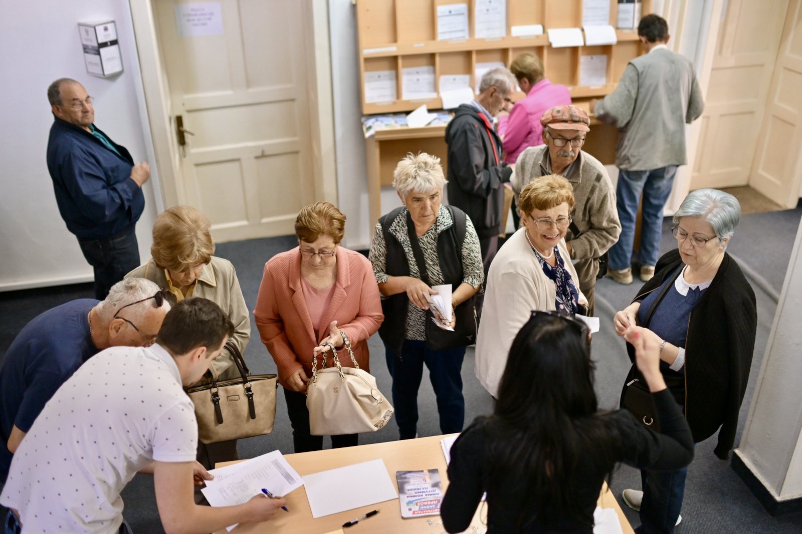  Фото илустрација