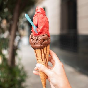 Инспекција за храну обавила контролу микробиолошке исправности сладоледа на точење у угоститељским објектима