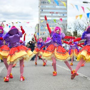 Карневалисти пристижу у град: Не пропустите сјајну забаву на улицима Бање Луке Карневалисти пристижу у град: Не пропустите сјајну забаву на улицима Бање Луке