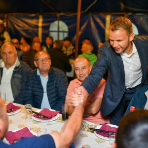 Завршена изградња јавне расвјете у Конотарима Завршена изградња јавне расвјете у Конотарима