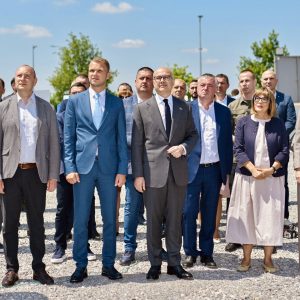 Радна посјета Новом Саду: Градоначелник са руководством Србије и Новог Сада обишао радове на реализацији значајних пројеката