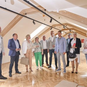 Радови на обнови куће Милановића у завршној фази, градоначелник: Донедавно трошан објекат претварамо у величанствено здање које ће бити понос Бање Луке