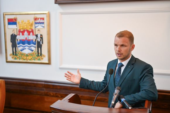 Бања Лука и даље без колектора: Са дневног реда сједнице Скупштине предложено скидање ове значајне тачке Бања Лука и даље без колектора: Са дневног реда сједнице Скупштине предложено скидање ове значајне тачке