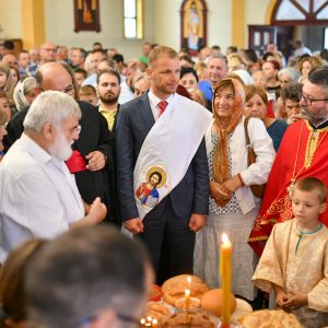 Кум крсне славе: Градоначелник присуствовао црквеној слави и у Пријечанима Кум крсне славе: Градоначелник присуствовао црквеној слави и у Пријечанима