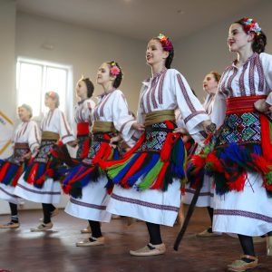 Очување културе и традиције: Почела трећа по реду „Драгочајска шареница“, присуствовао и градоначелник