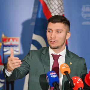 Градски менаџер: Родитељи дјеце која бораве у ПУ „Звјездица“ могу преузети образац захтјева за снижвање цијене Градски менаџер: Родитељи дјеце која бораве у ПУ „Звјездица“ могу преузети образац захтјева за снижвање цијене