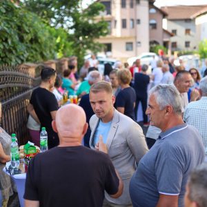 Након водоводне и канализационе мреже Улица шарговачких ђака добила асфалт