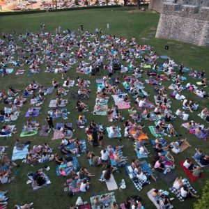 Уторак: Поново „Кино на отвореном“ овај пут уз филм „Јорговани“ Уторак: Поново „Кино на отвореном“ овај пут уз филм „Јорговани“