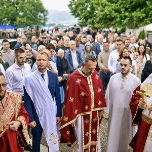 Присуствовао градоначелник: 100 година од освећења старог парохијског дома Храма Успења Пресвете Богородице у Стричићима Присуствовао градоначелник: 100 година од освећења старог парохијског дома Храма Успења Пресвете Богородице у Стричићима