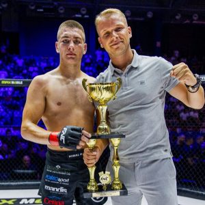 Održan borilački spektakl FNC 18: Pobjedu odnio i Banjalučanin Stefan Dobrijević, gradonačelnik čestitao mladom sportisti