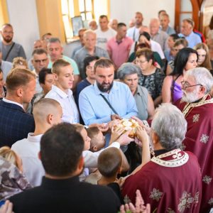 Gradonačelnik na obilježavanju slave Hrama Svetog velikomučenika Pantelejmona u Ljubačevu